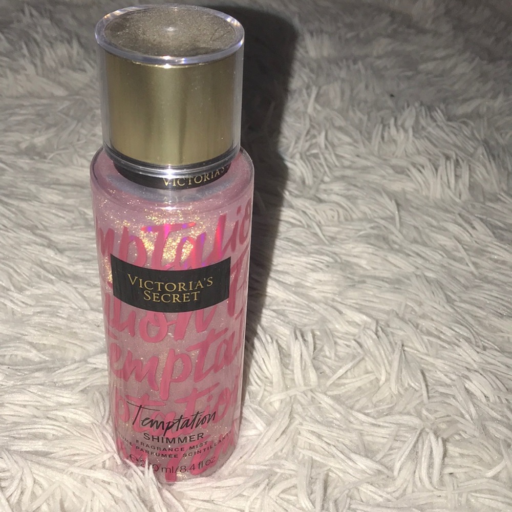 Shimmer bomb body spray by Victoria’s Secret